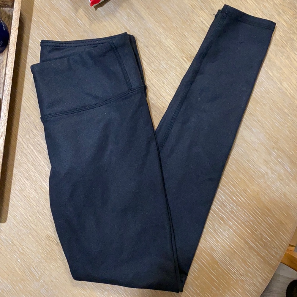 ALO leggings